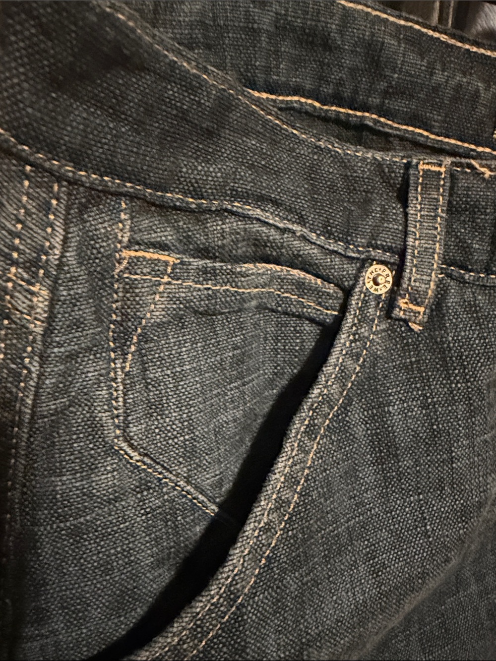 Blue Highland Low-Rise Twisted Bowed Jeans
Color: Indigo
We The Free
NWT - Picture 13 of 14